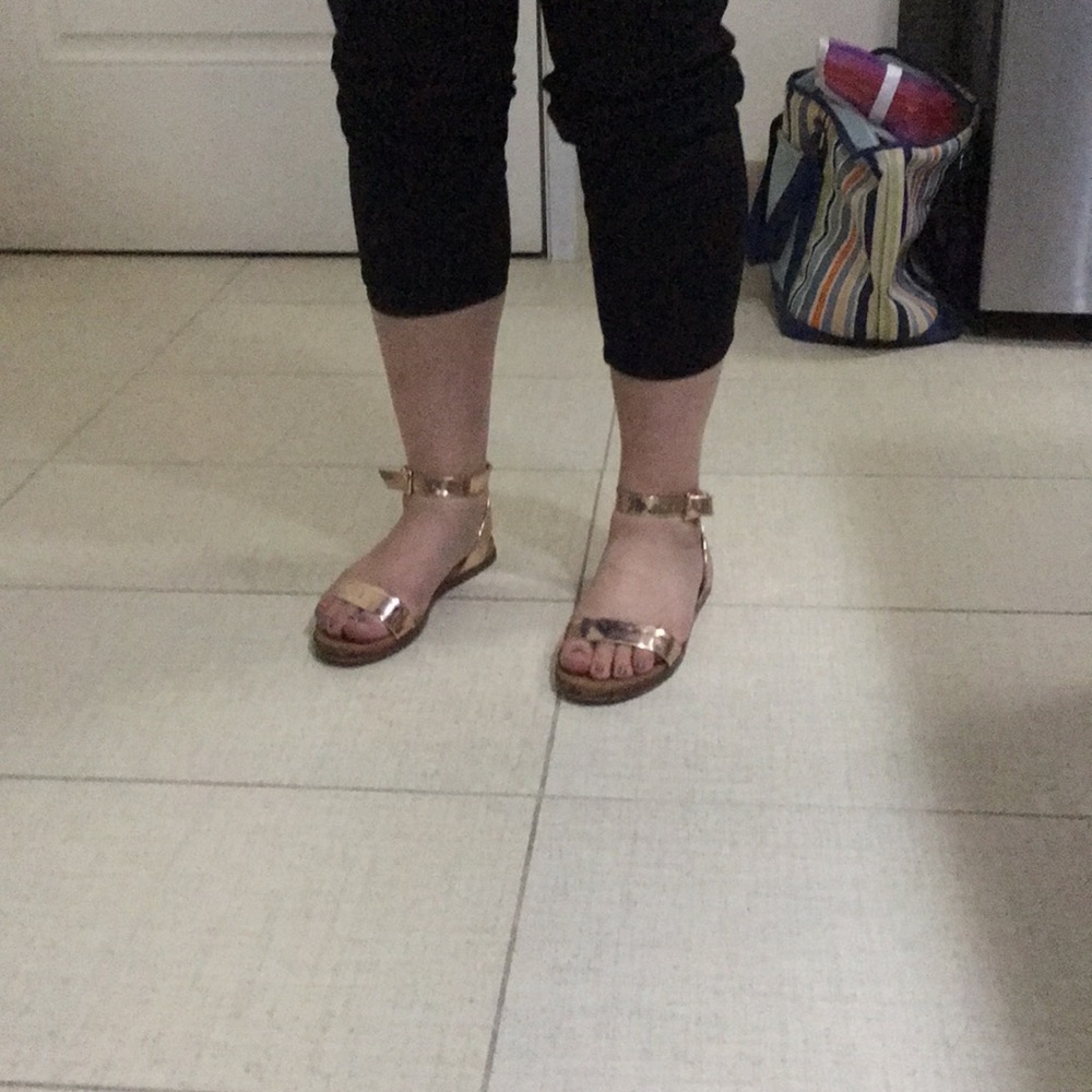 Sandals Size 7